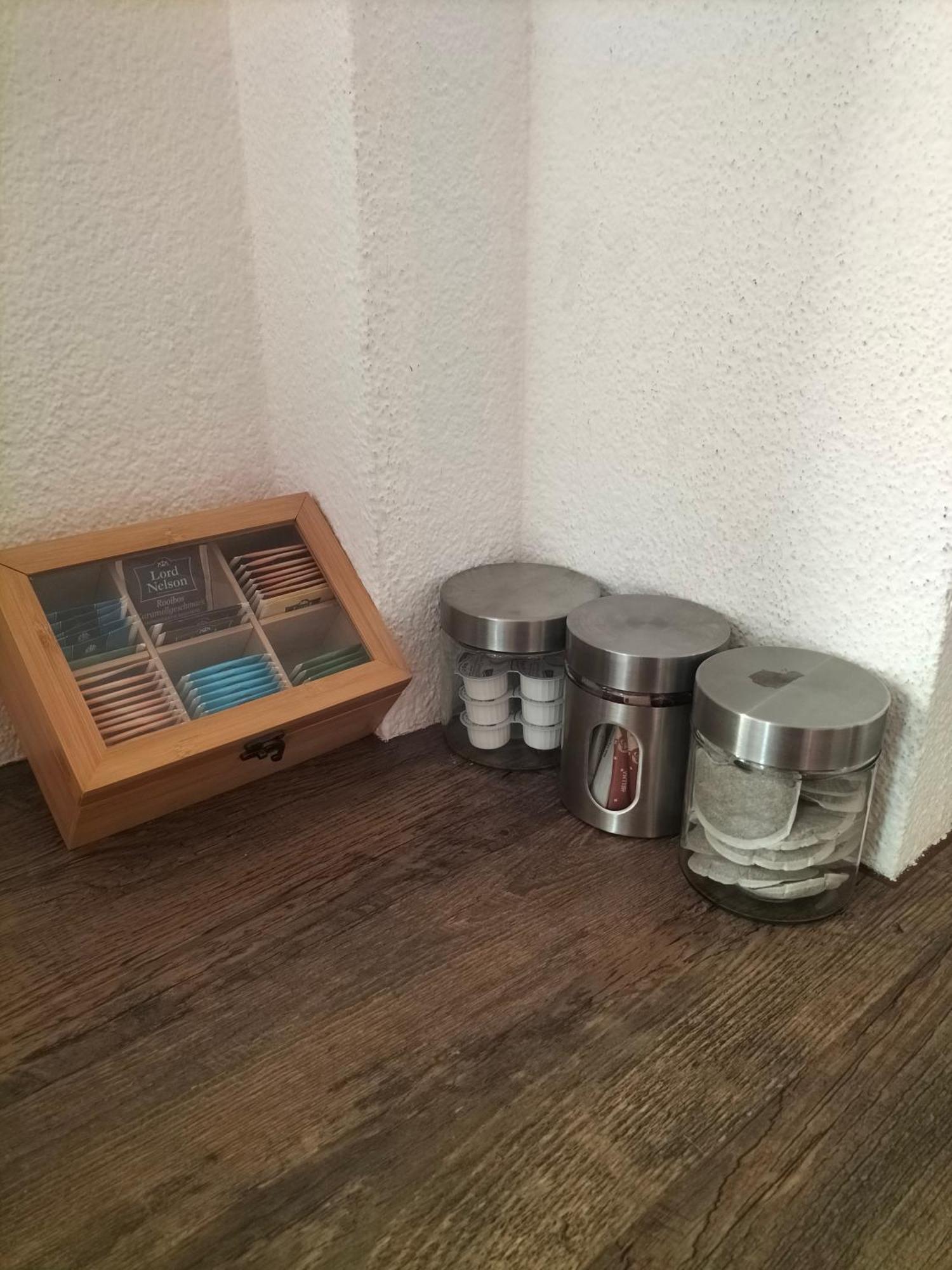 01 Stuttgart Holiday Bagian luar foto